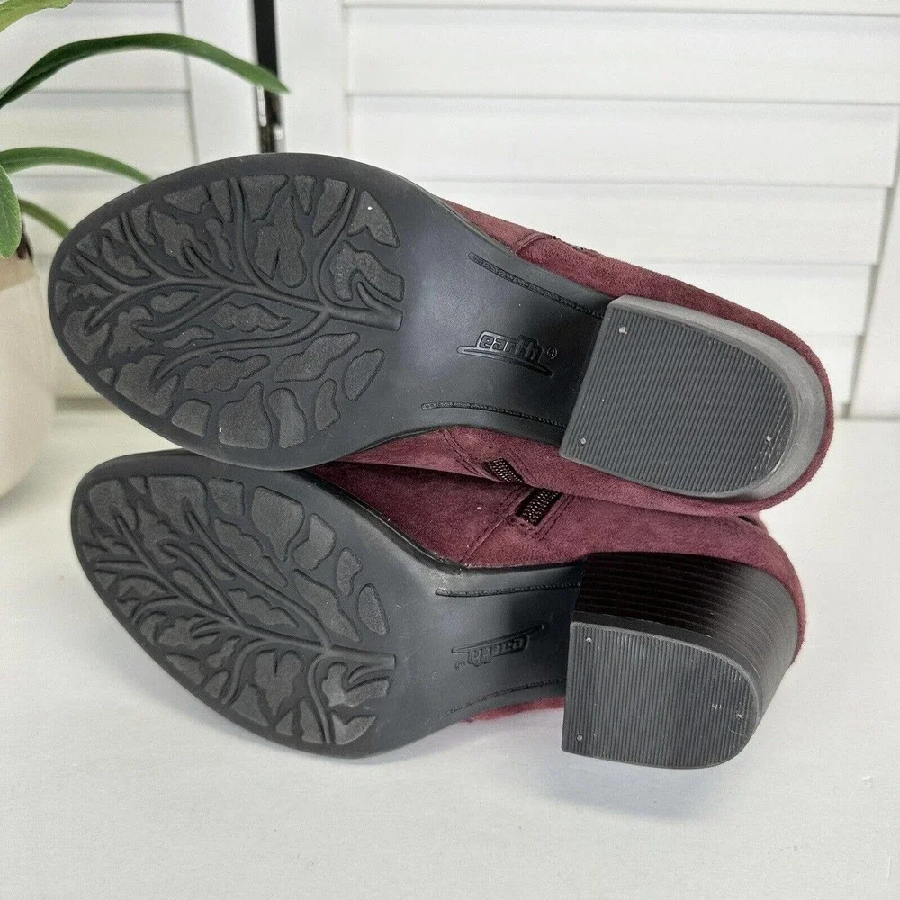 Earth Shoes Royal Ankle Boots Wine Red Ankle Zip Burnished Stacked‎ Heel Size 7B